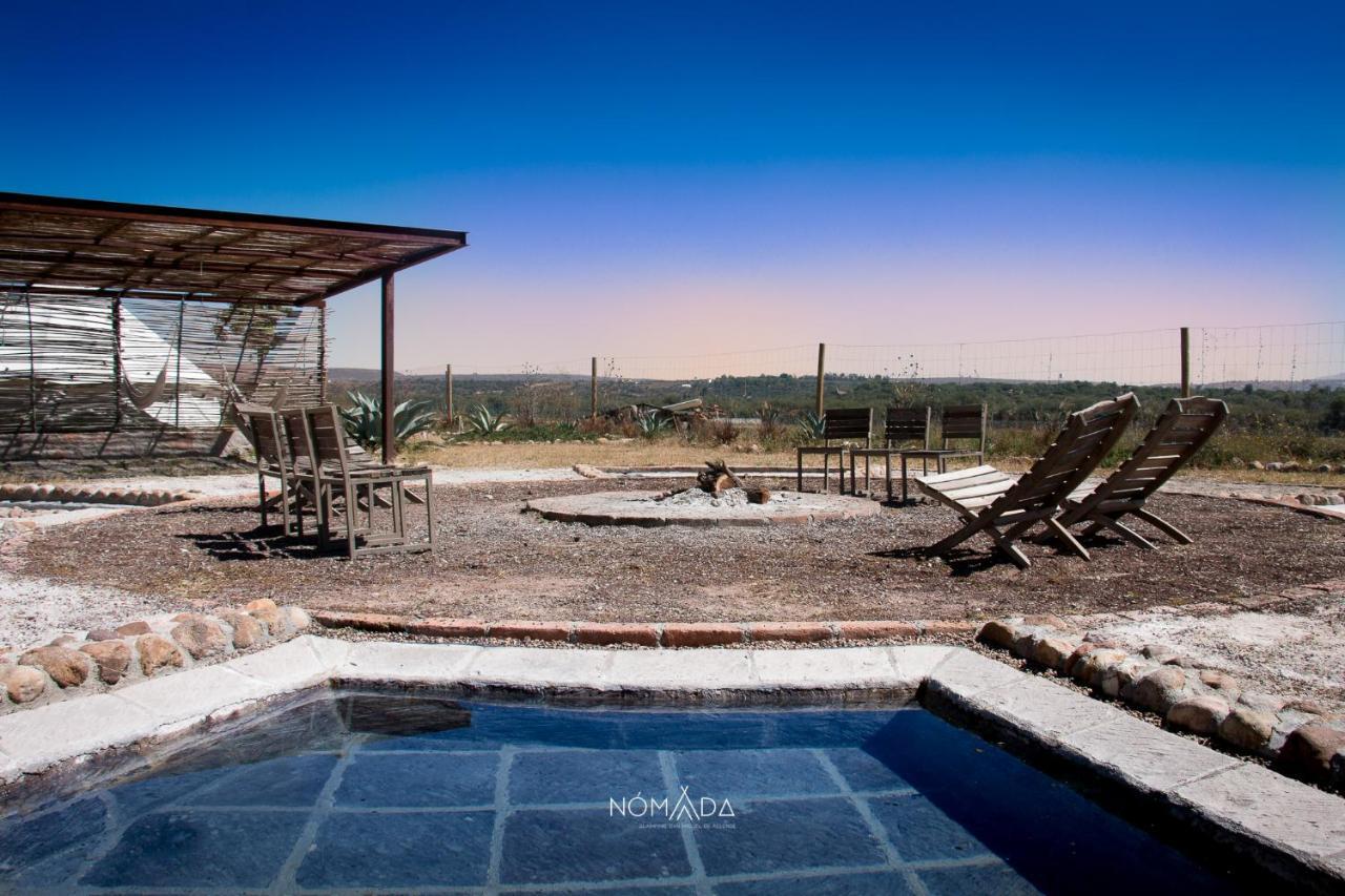 Nomada Glamping & Aguas Termales - X Nantli Living Luxury tent *